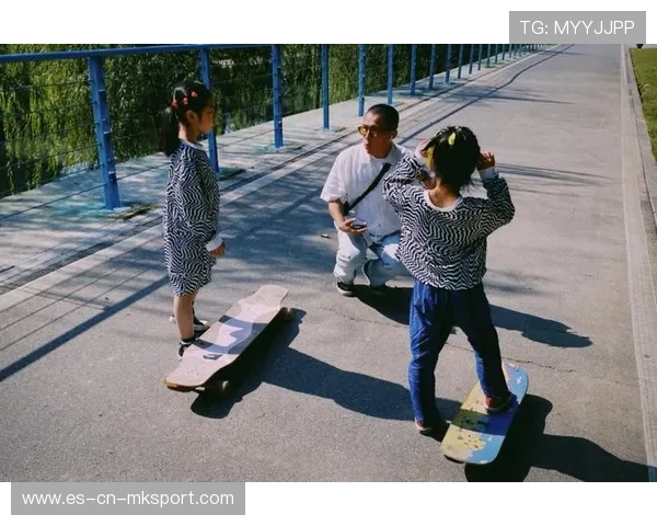 滑板少女一脚定乾坤,夺冠视频播放破千万 滑板少女一脚定乾坤,夺冠视频播放破千万