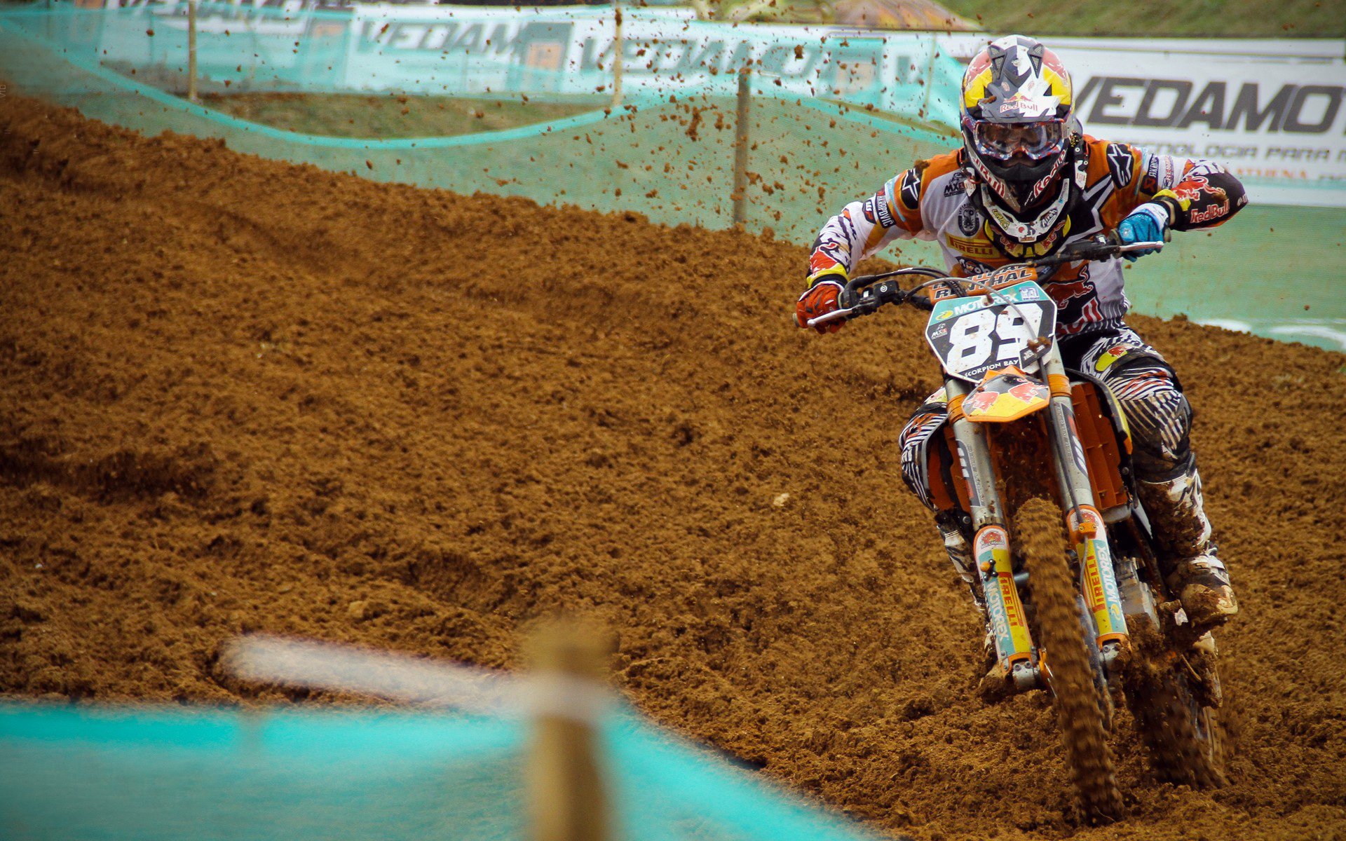 意甲巅峰对决:门将的神级扑救激起全场欢呼,意甲连胜纪录